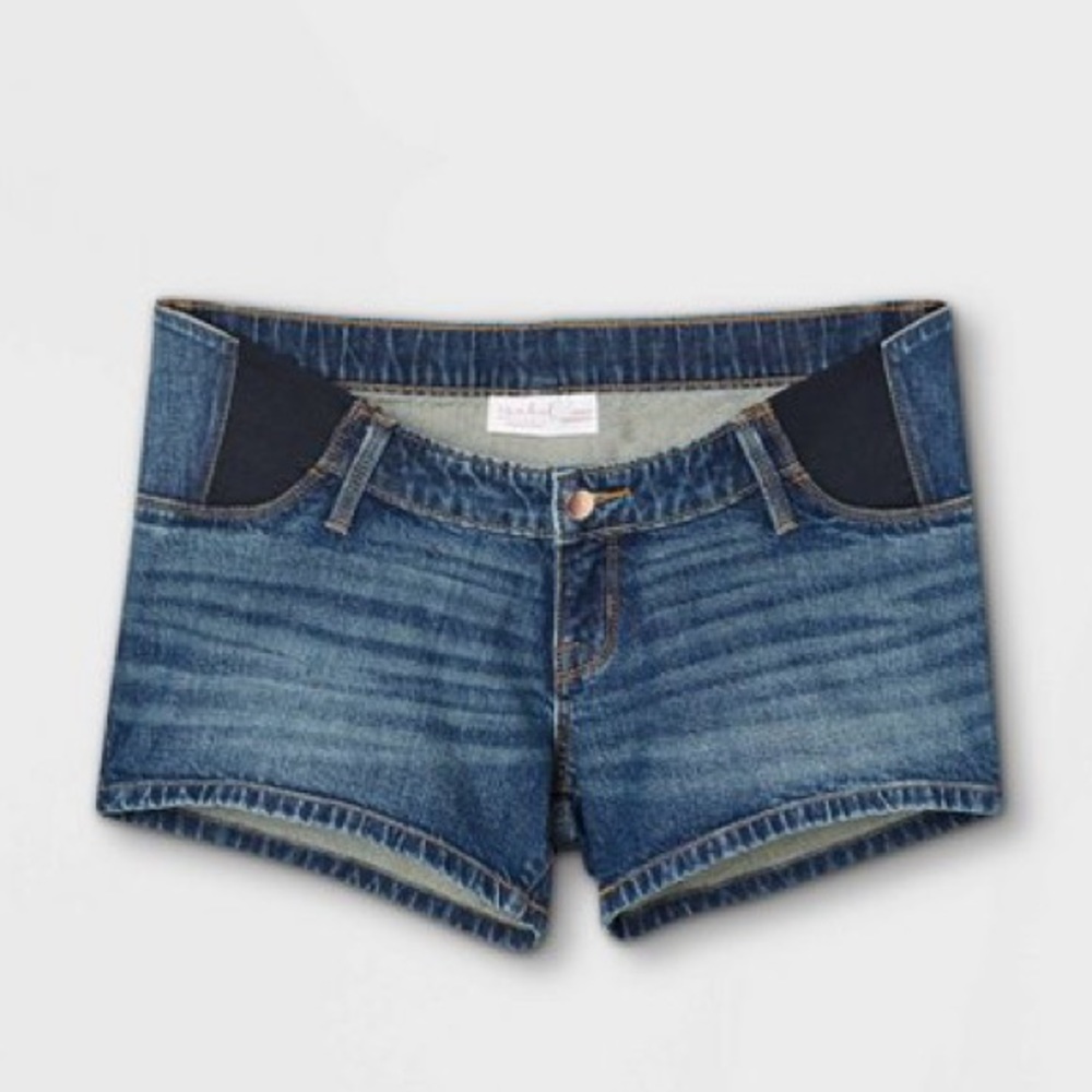 Liz Lange Maternity MIDI Shorts
